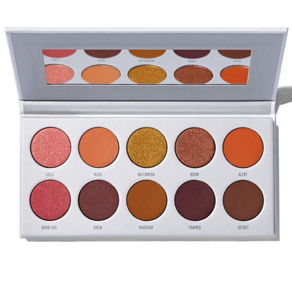 Jaclyn Hill ring the alarm palette